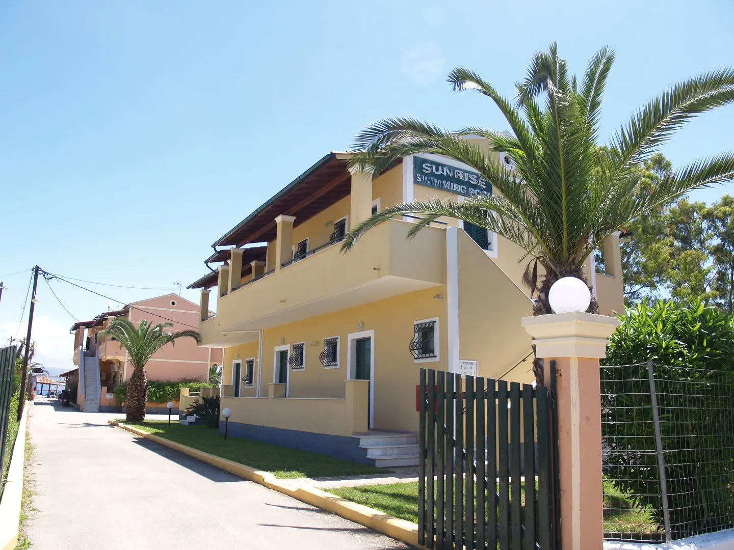 Sunrise Apartments EXTERIOR