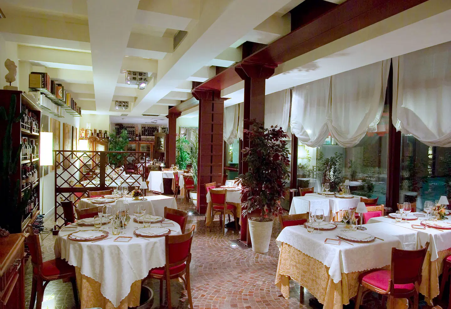 Mercure Ferrara Restaurant