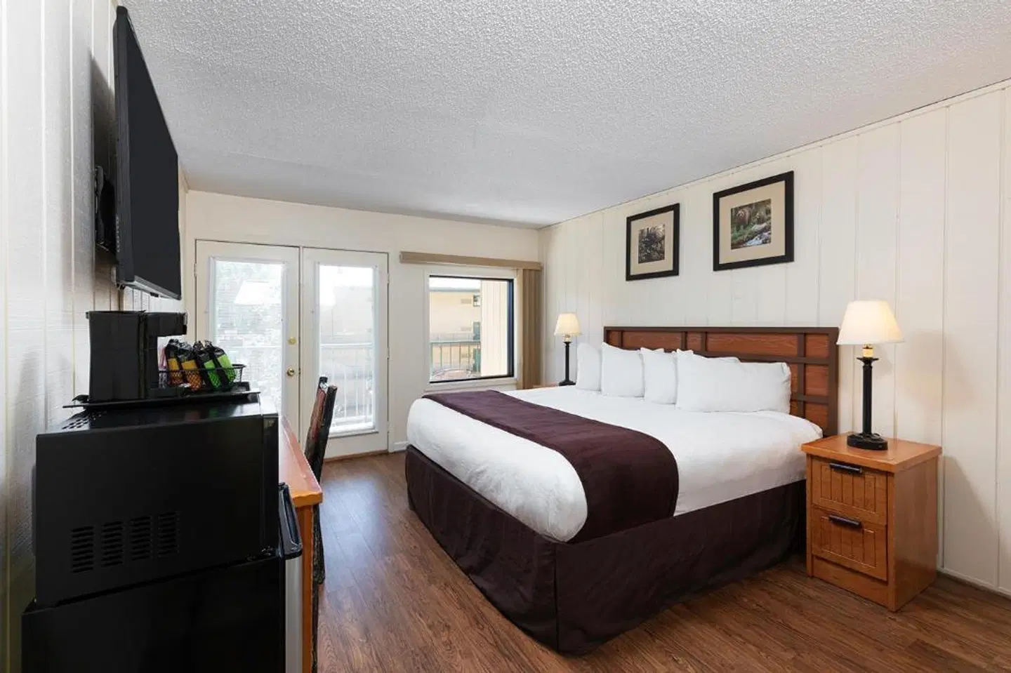 River Terrace Resort & Convention Center ROOM_EXAMPLE