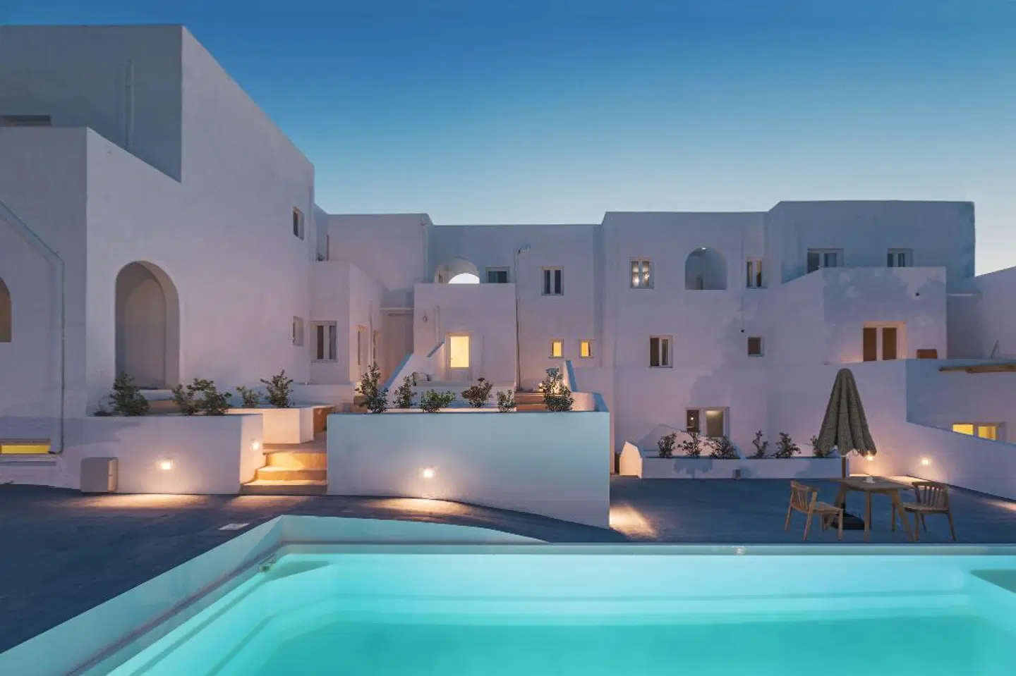 Vo'a Hotel & Suites OUTDOOR_POOL