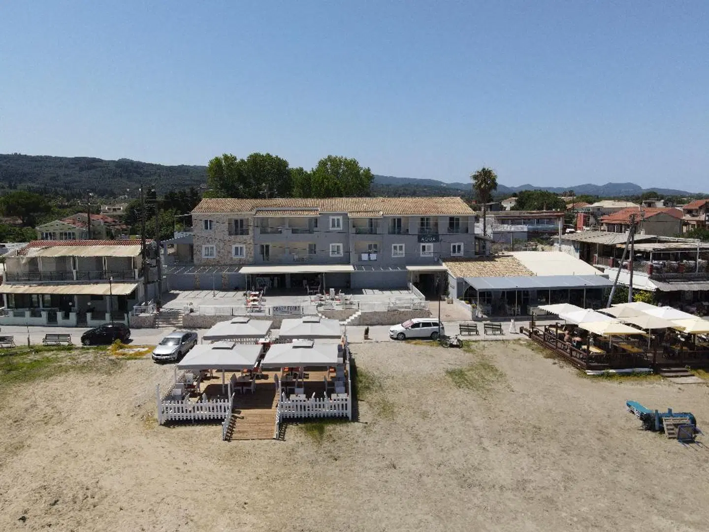 Aqua Luxury Suites Roda EXTERIOR