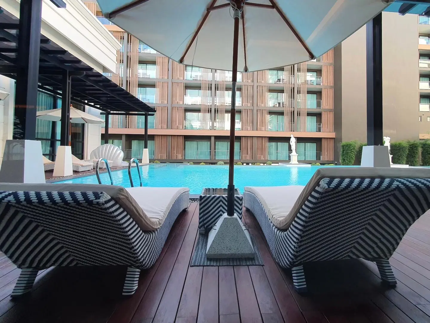 Mandarin Eastville, Pattaya Hallenbad