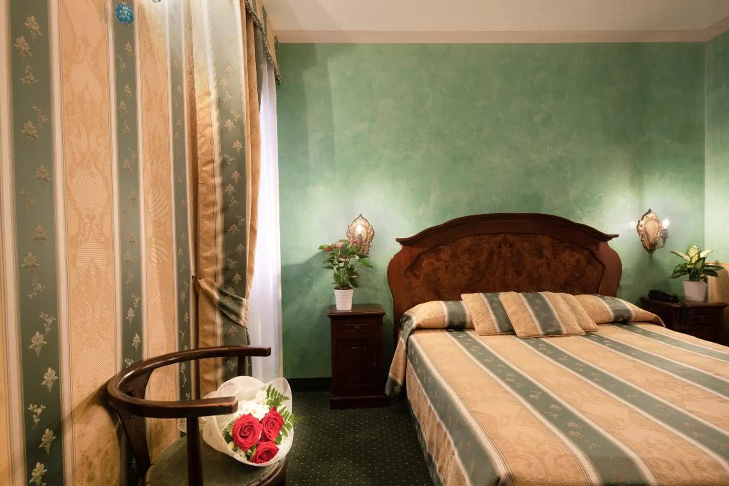 Marconi ROOM_EXAMPLE