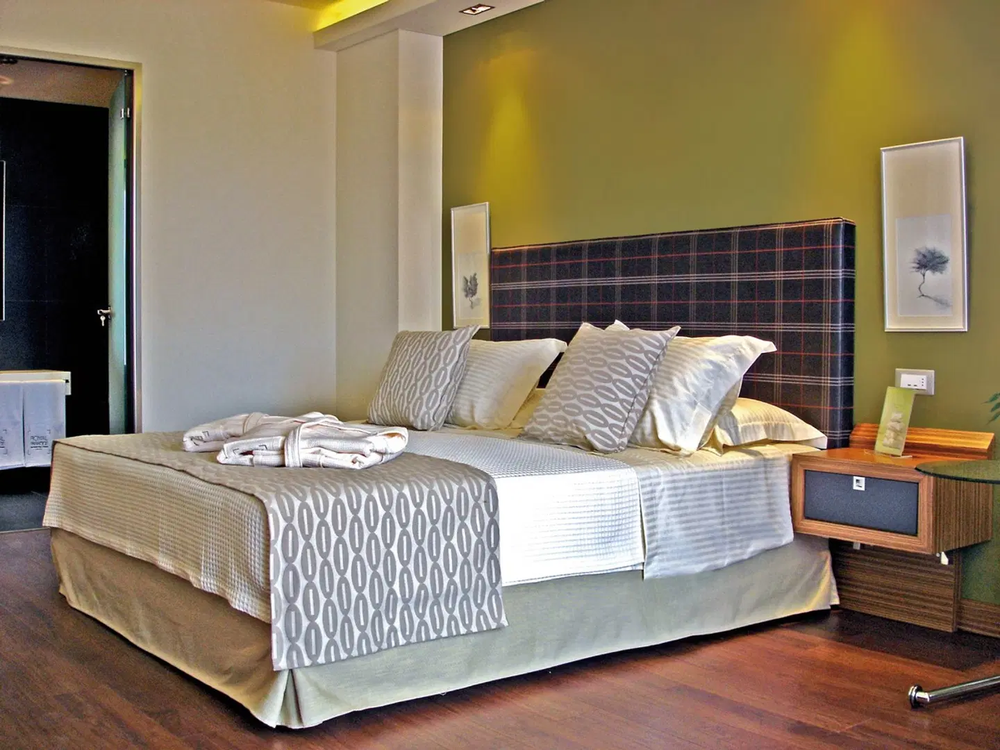 Royal Paradise Beach Resort & Spa ROOM_EXAMPLE