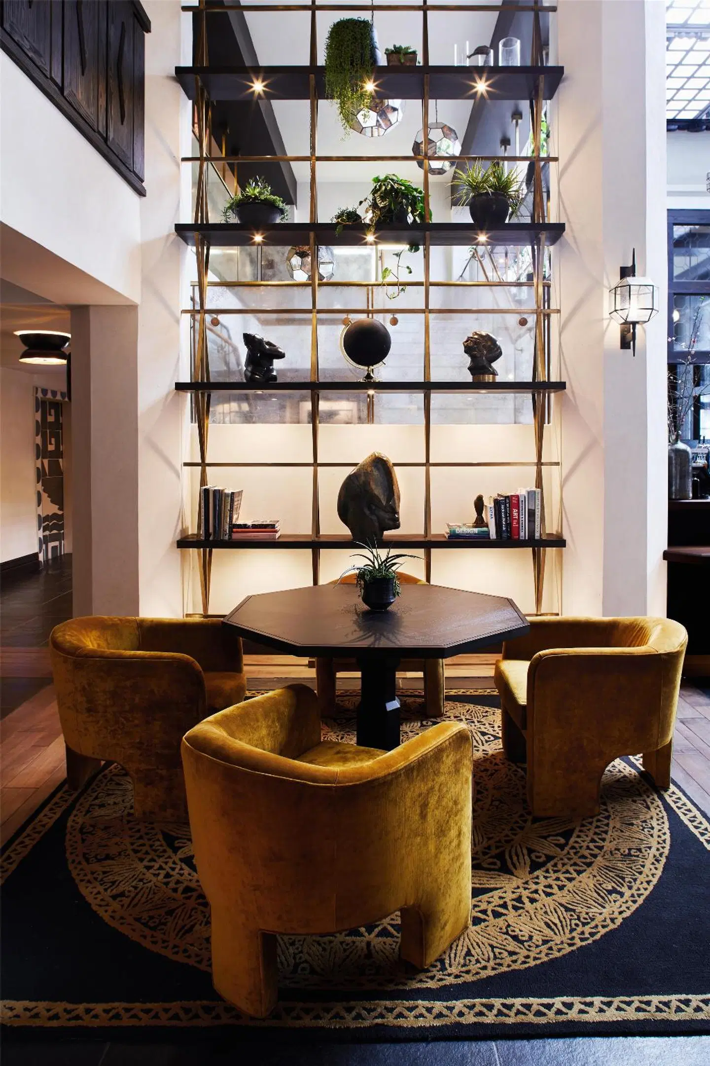 Hotel Figueroa - In the Unbound Collection by Hyatt LOUNGE_LOBBY