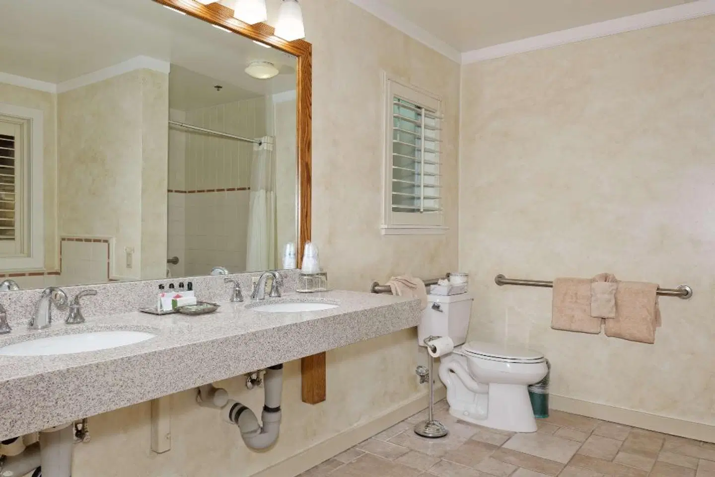 Sonoma Valley Inn, Tapestry Collection by Hilton Badezimmer