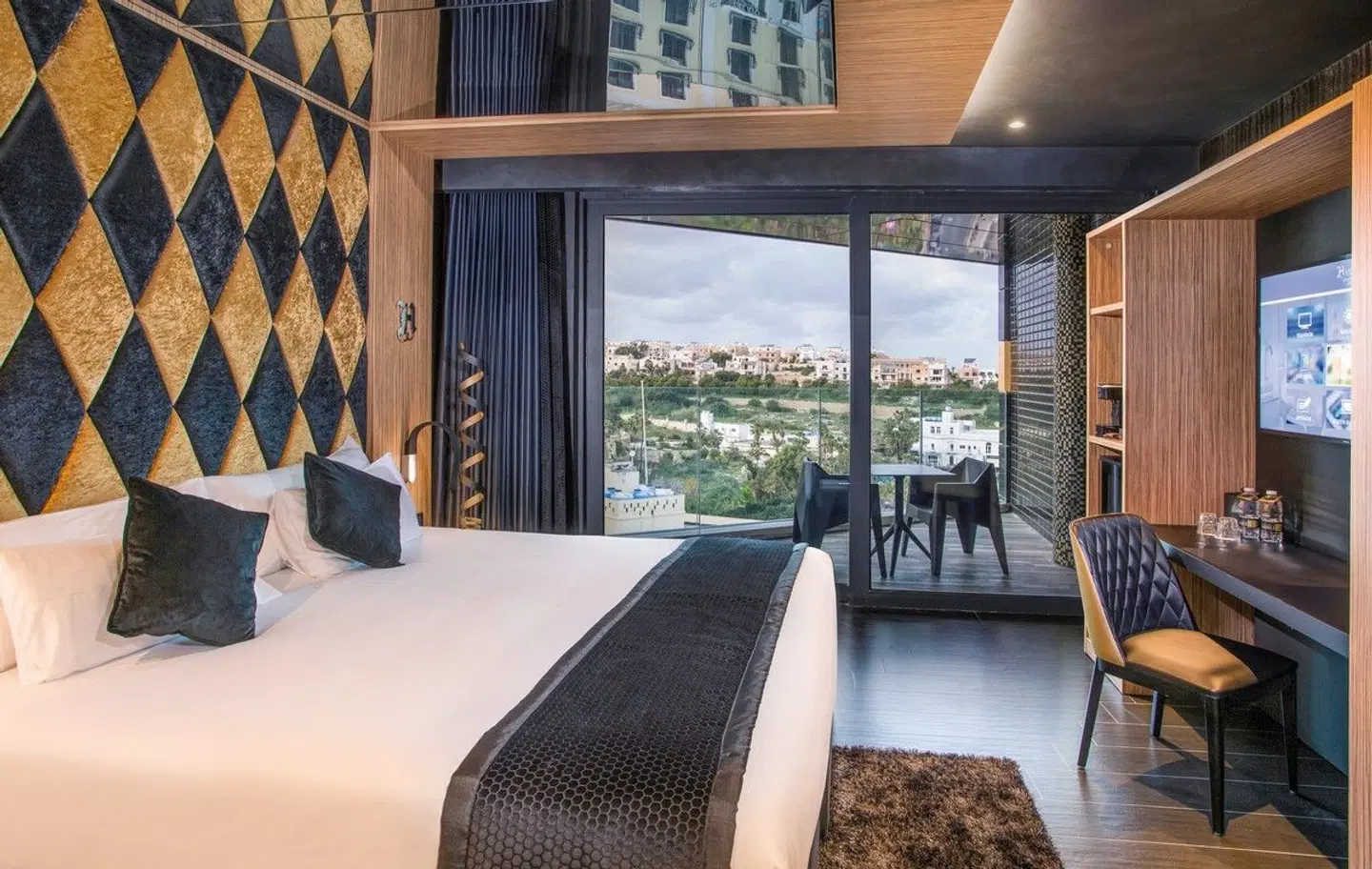 H Hotel ROOM_EXAMPLE