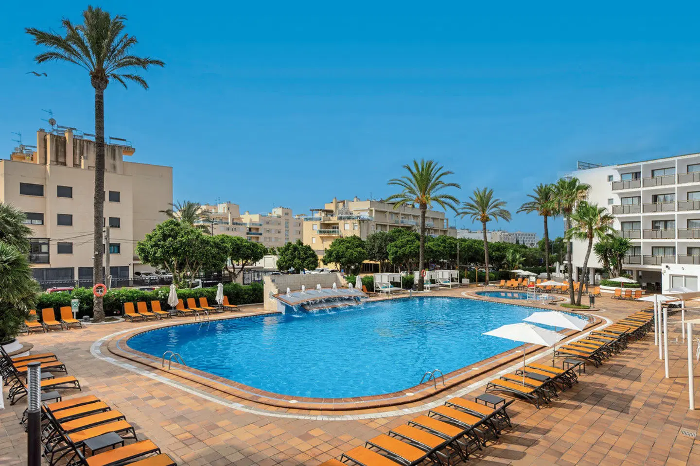 Vibra Mare Nostrum OUTDOOR_POOL