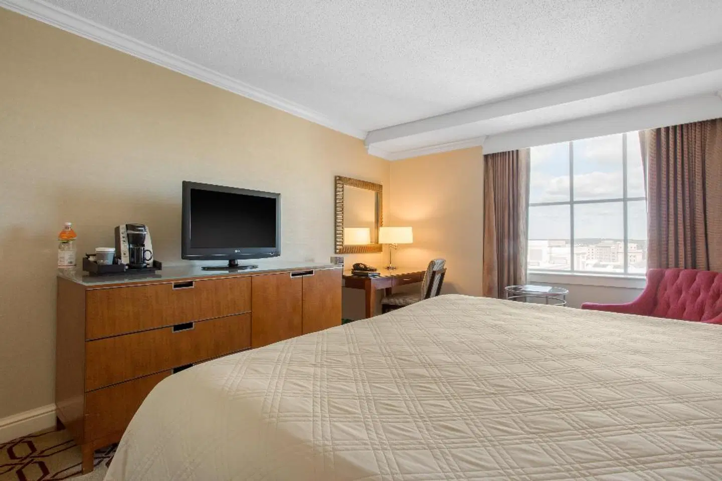 Omni Providence ROOM_EXAMPLE