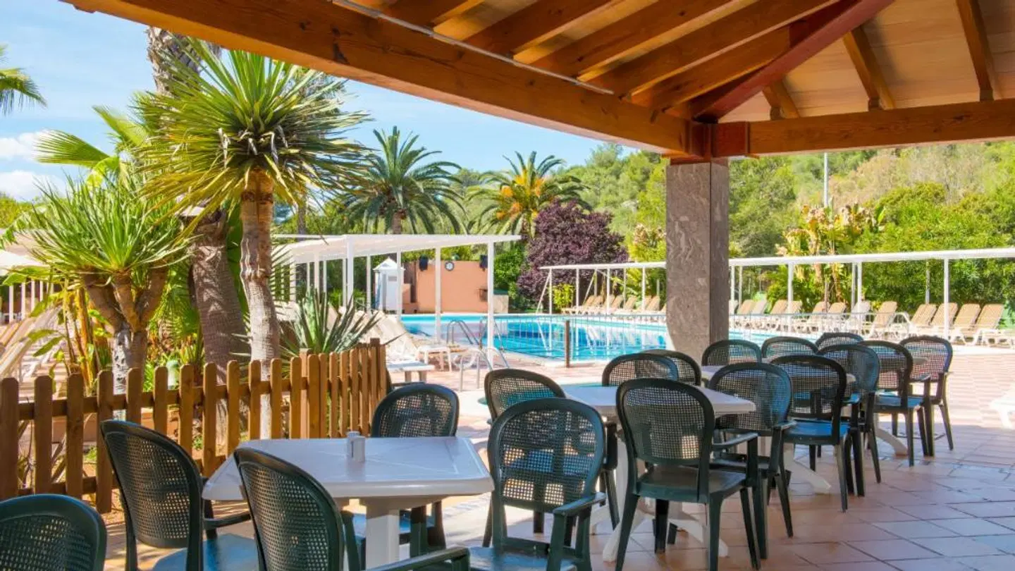 FlipFlop Cala Romántica Terrasse