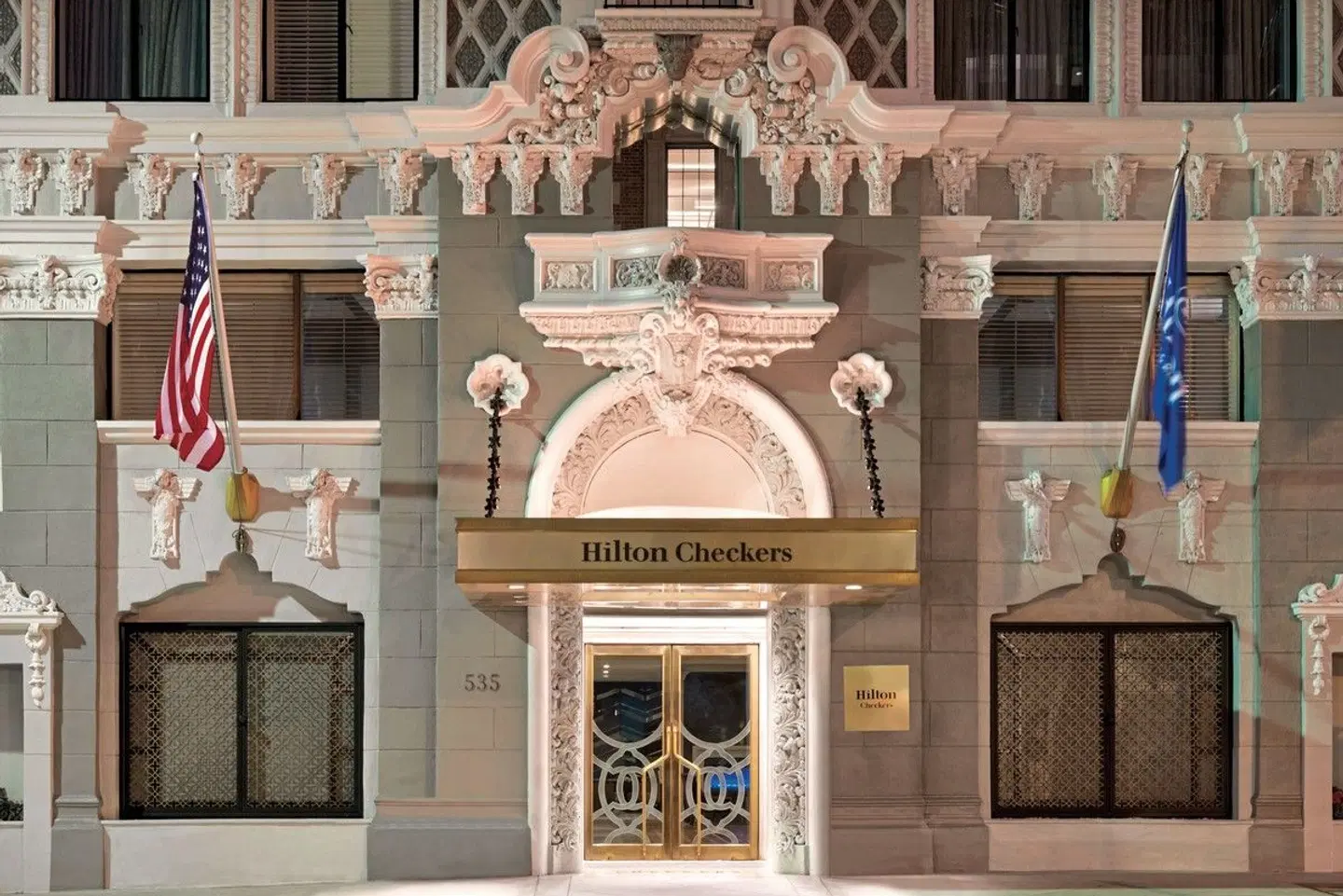 Hilton Checkers Los Angeles LOUNGE_LOBBY