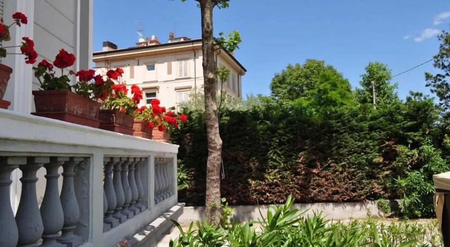 Esedra Hotel EXTERIOR