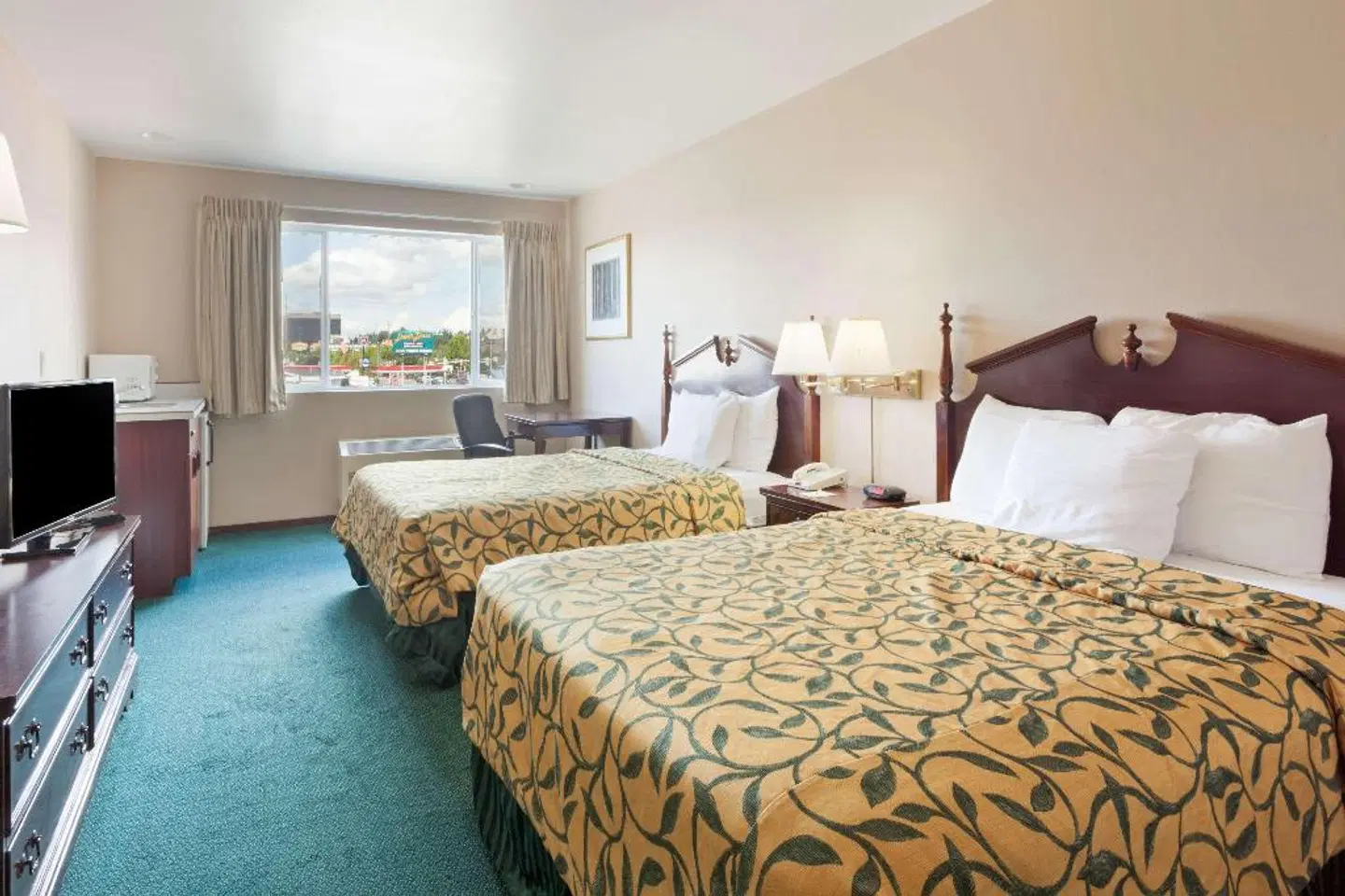 Days Inn by Wyndham Seatac Airport ROOM_EXAMPLE