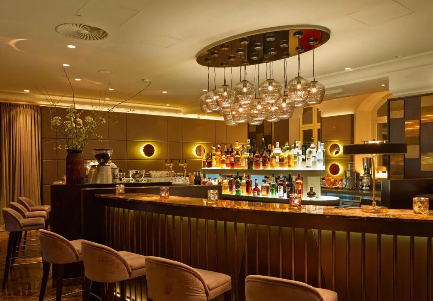 Gewandhaus Dresden, Autograph Collection Bar