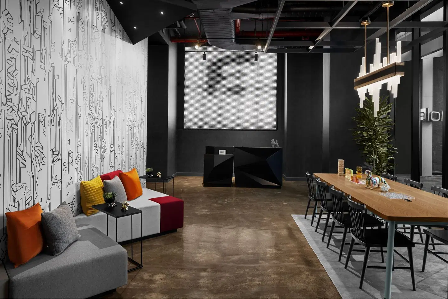 Aloft New York Chelsea Bar