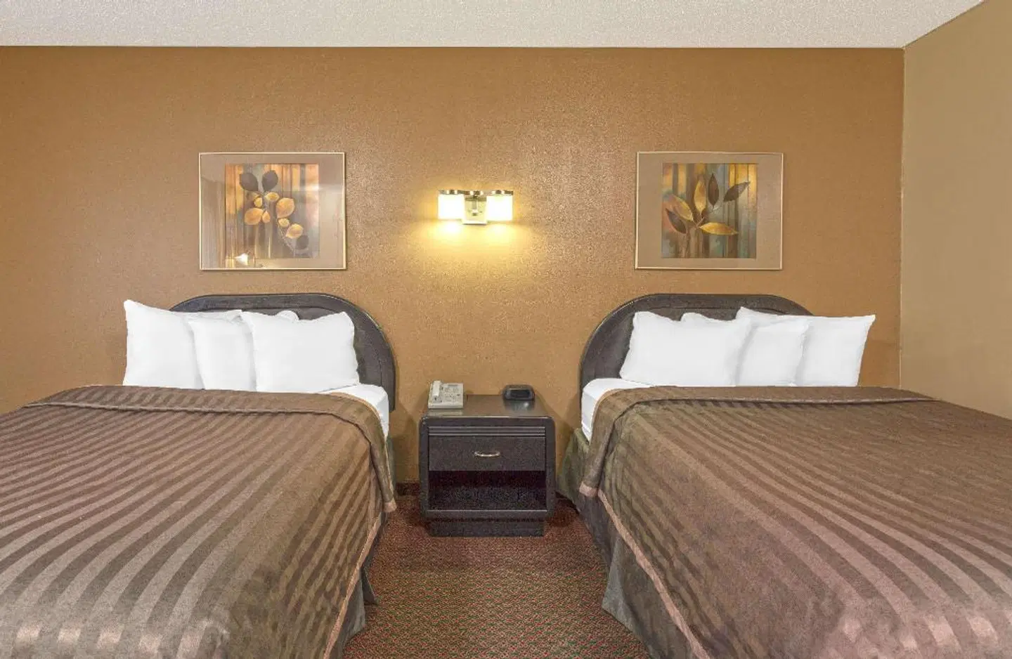 Travelodge by Wyndham Seattle University ROOM_EXAMPLE