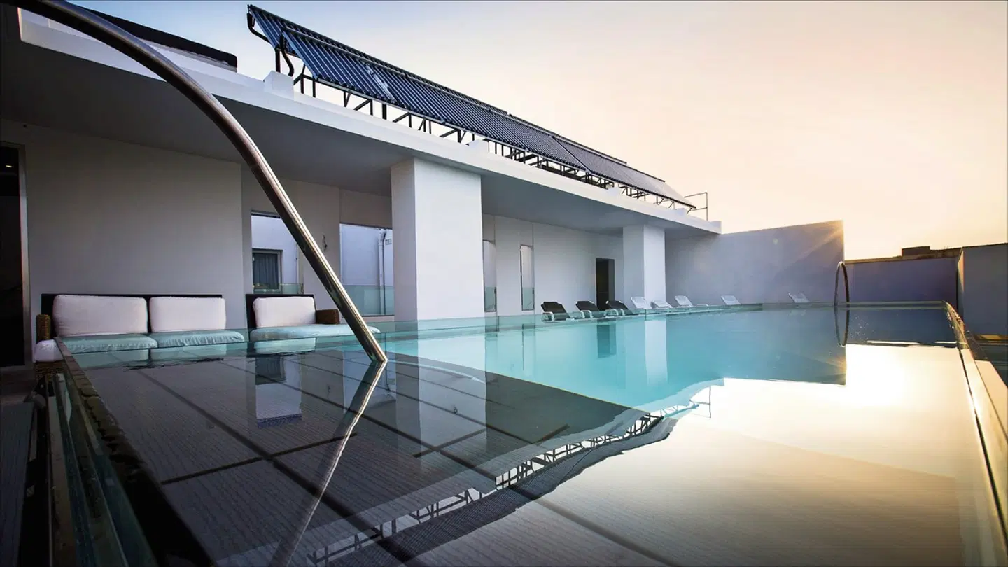 Valentina Hotel OUTDOOR_POOL