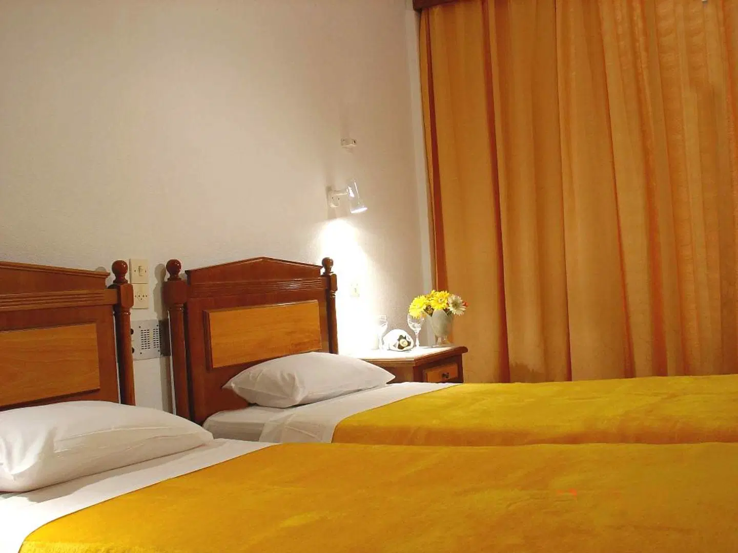 Golden Sands Hotel ROOM_EXAMPLE