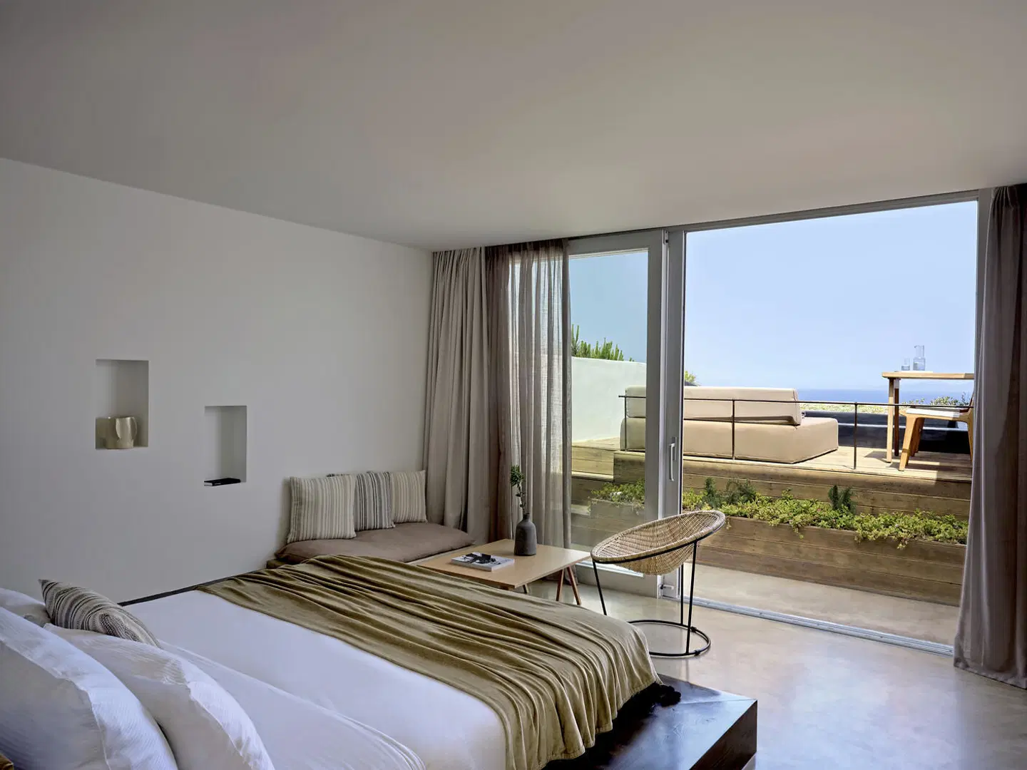 Andronis Arcadia ROOM_EXAMPLE