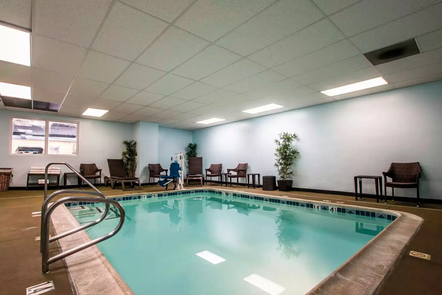 Tilt Hotel Universal/Hollywood, Ascend Hotel Collection Hallenbad