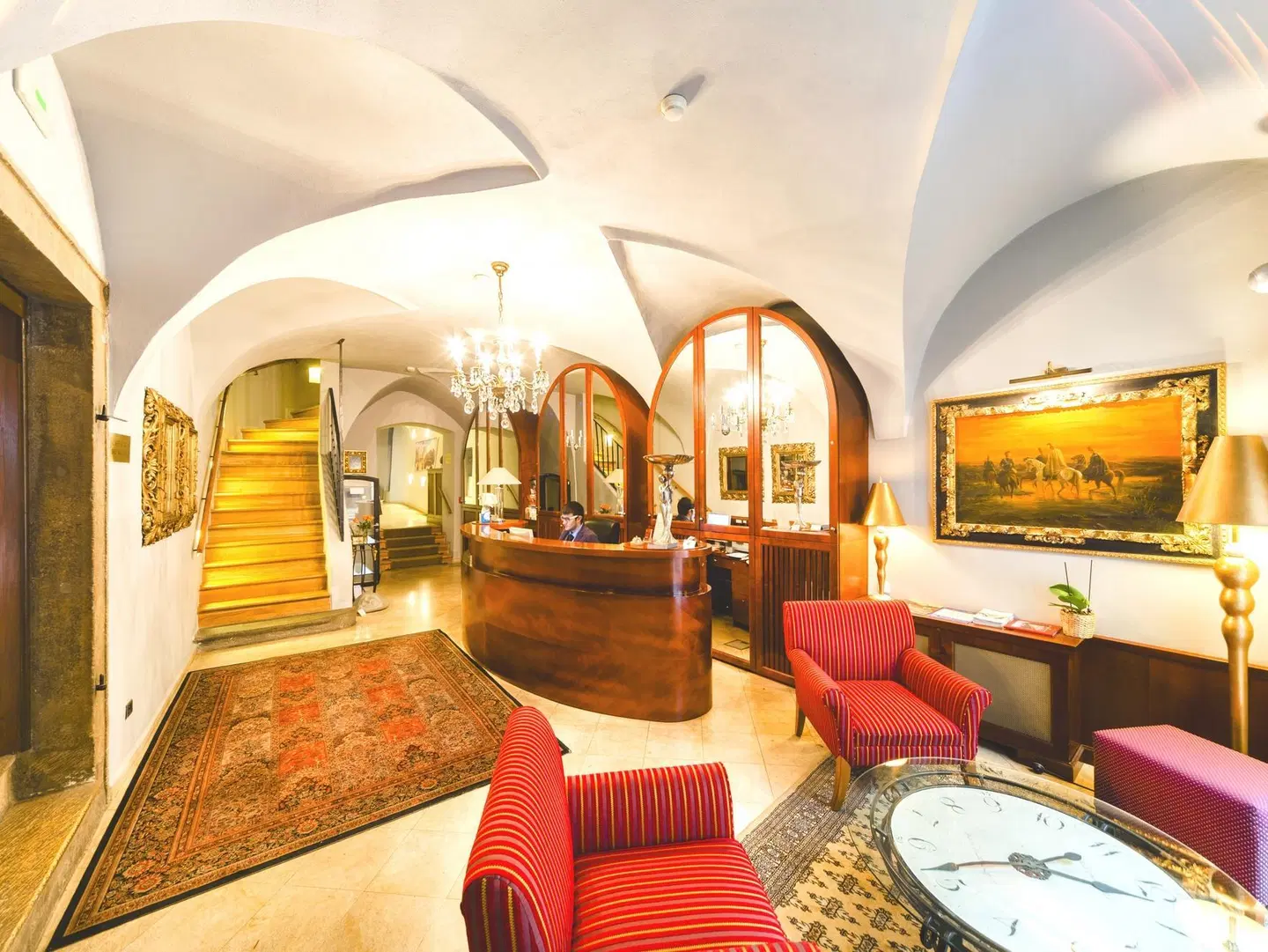 The Golden Wheel LOUNGE_LOBBY