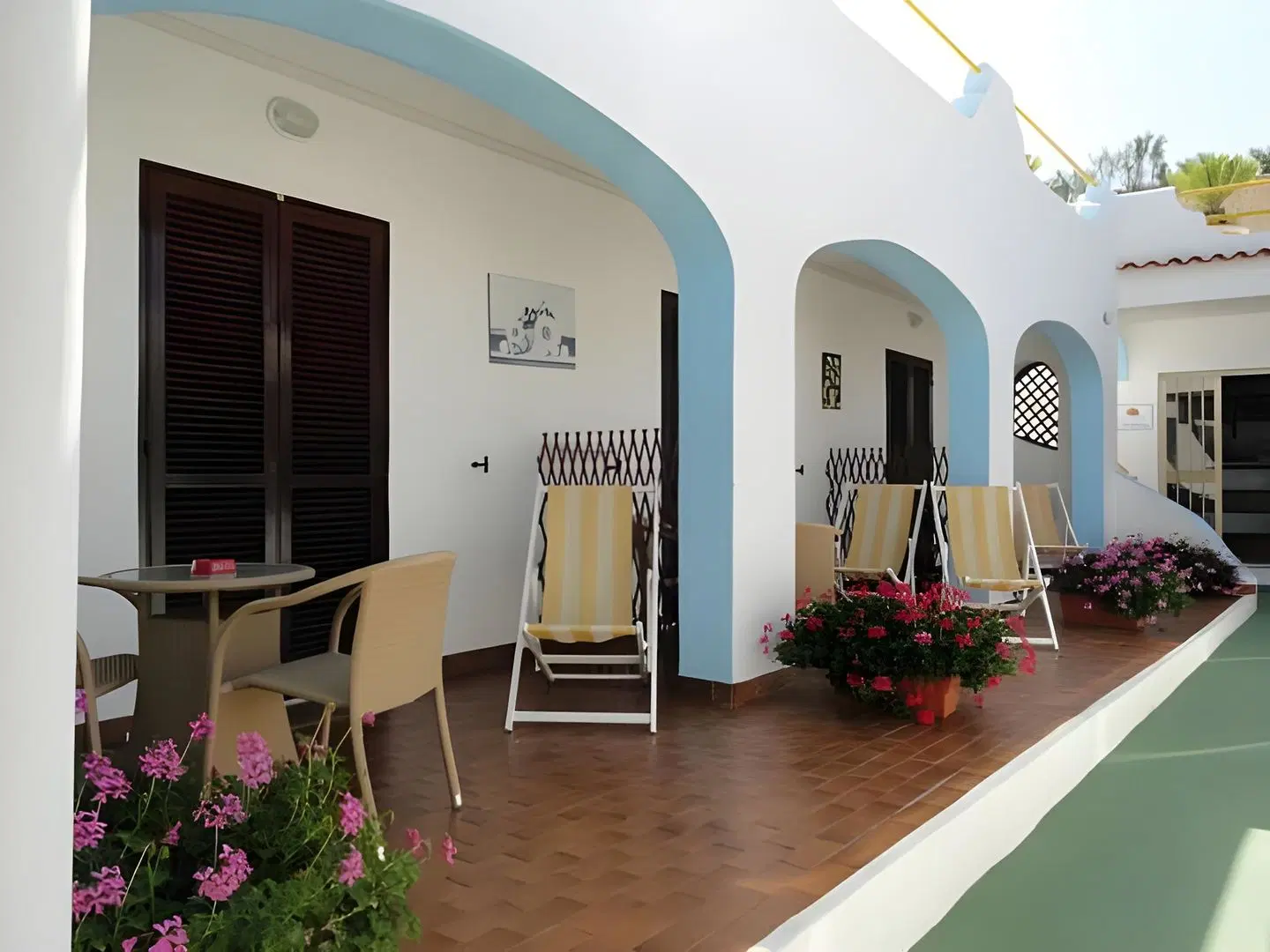 Cava Dell'Isola Terrasse