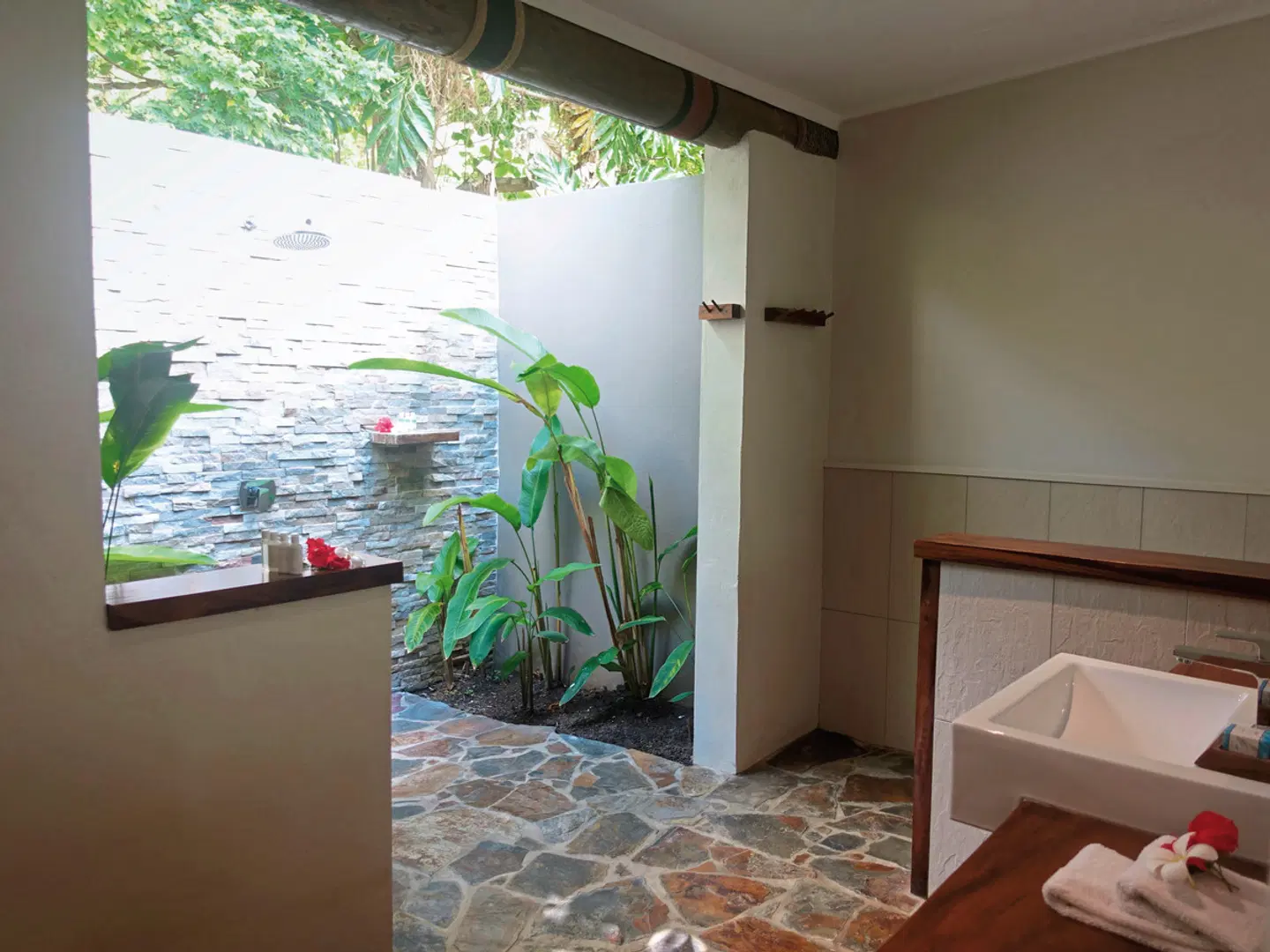 Paradise Cove Resort ROOM_EXAMPLE