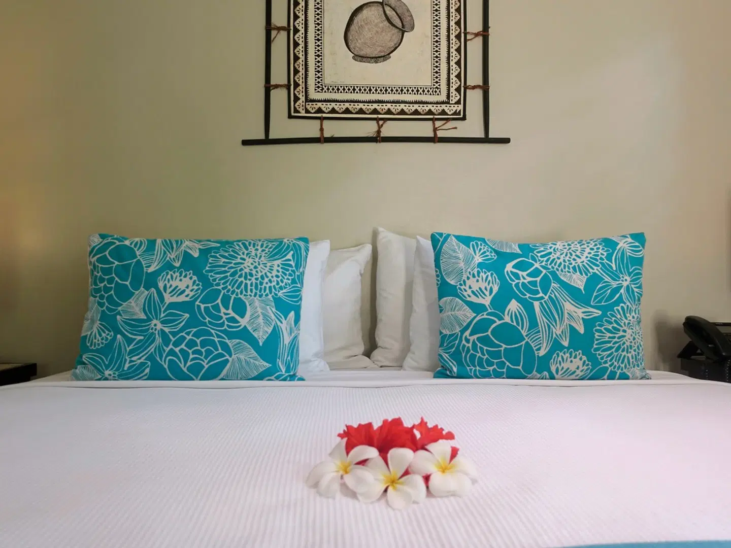 Paradise Cove Resort ROOM_EXAMPLE