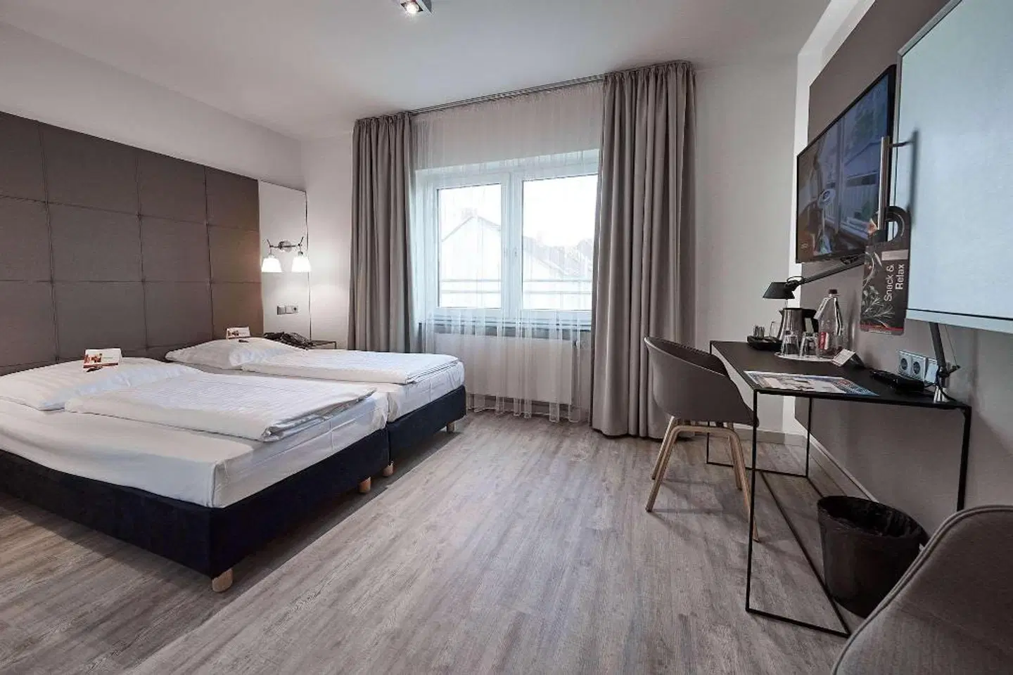 Amadeus ROOM_EXAMPLE