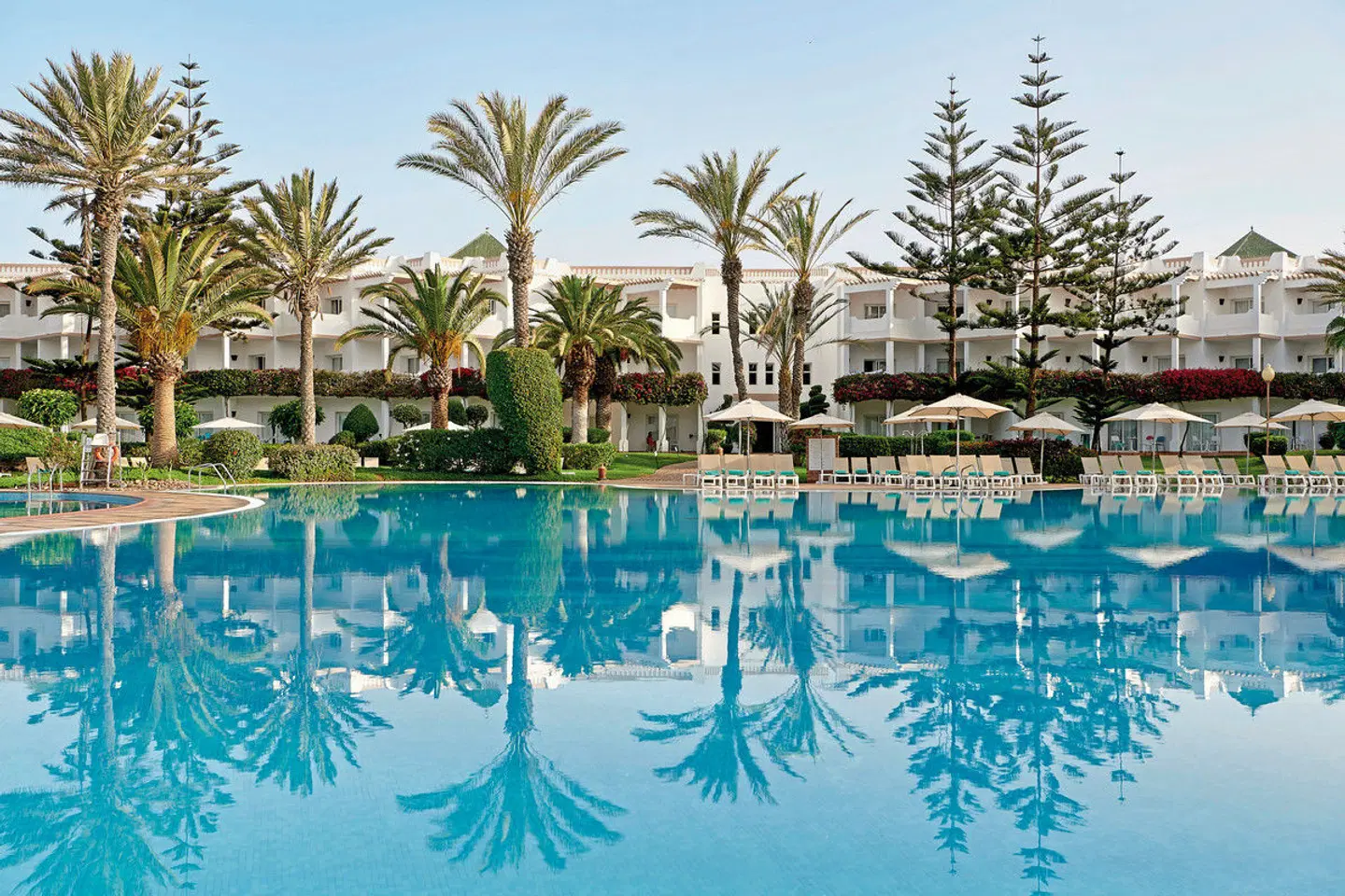 Iberostar Waves Founty Beach OUTDOOR_POOL