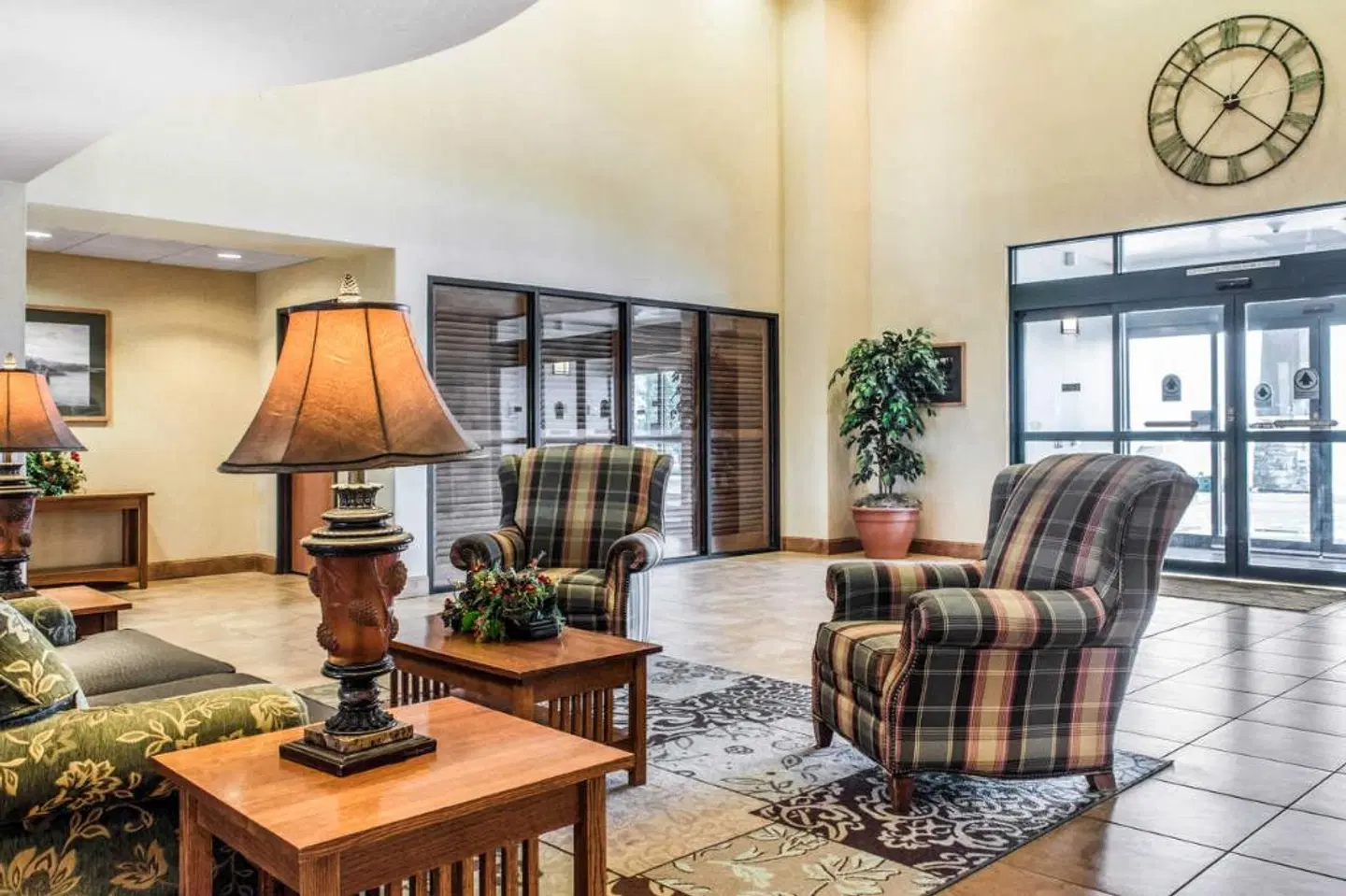 Comfort Inn & Suites LOUNGE_LOBBY