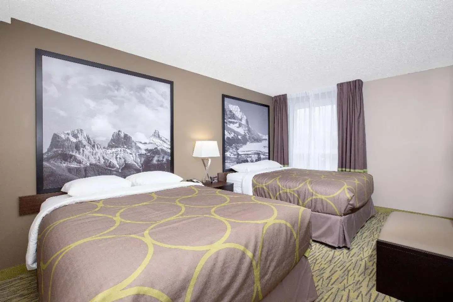 Super 8 by Wyndham Canmore ROOM_EXAMPLE
