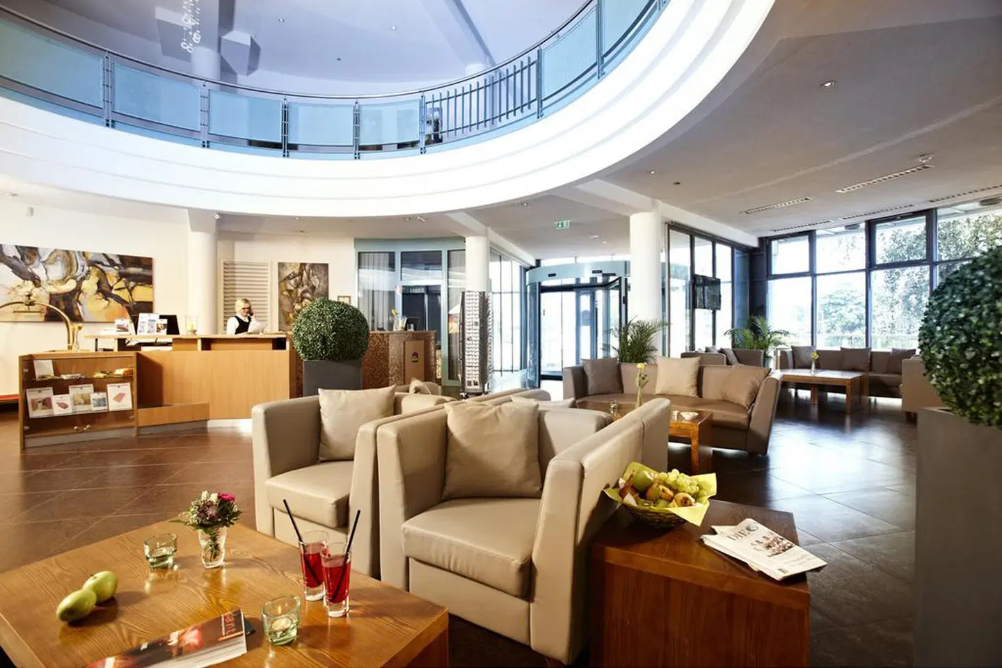 Hotel Kiel By Golden Tulip LOUNGE_LOBBY
