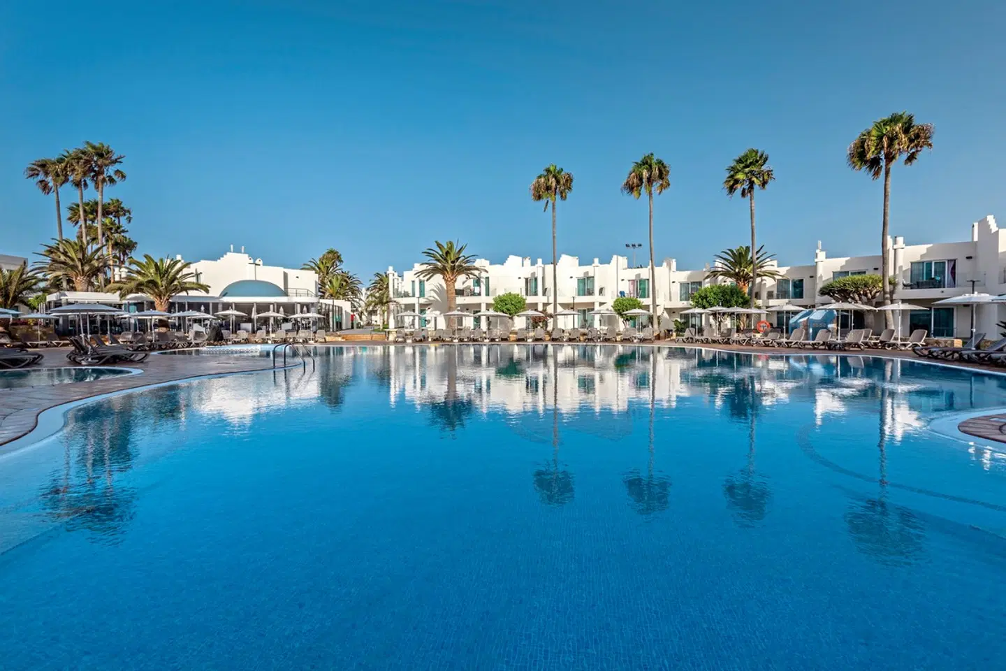 Barceló Corralejo Sands OUTDOOR_POOL