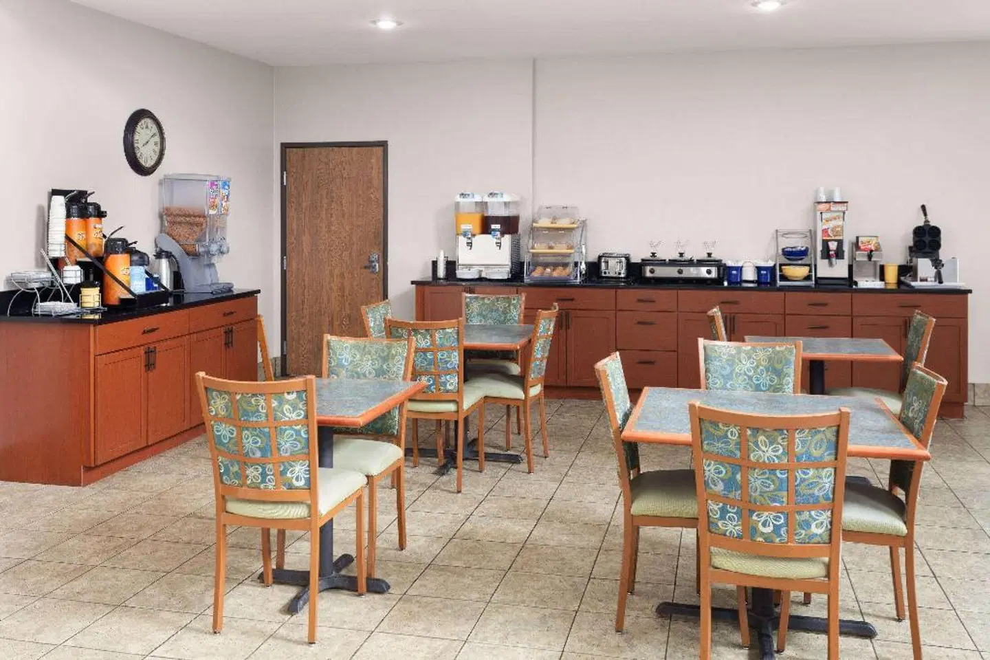 Days Inn & Suites by Wyndham of Morris Restaurant