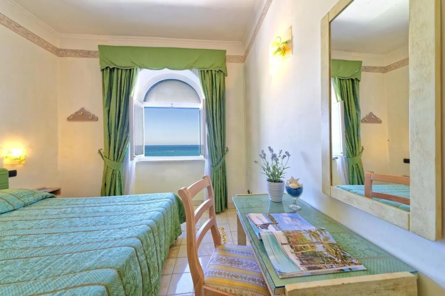 Punta Imperatore ROOM_EXAMPLE