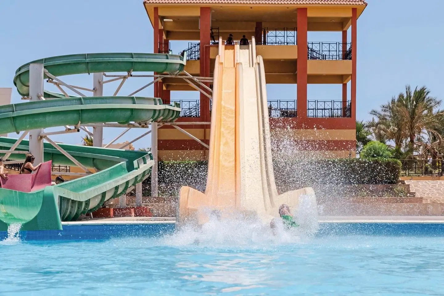 Malikia Resort Abu Dabbab OUTDOOR_POOL