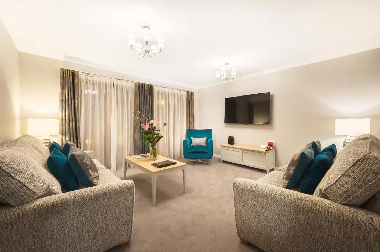 The Knight Residence by Mansley Serviced Apartments LOUNGE_LOBBY