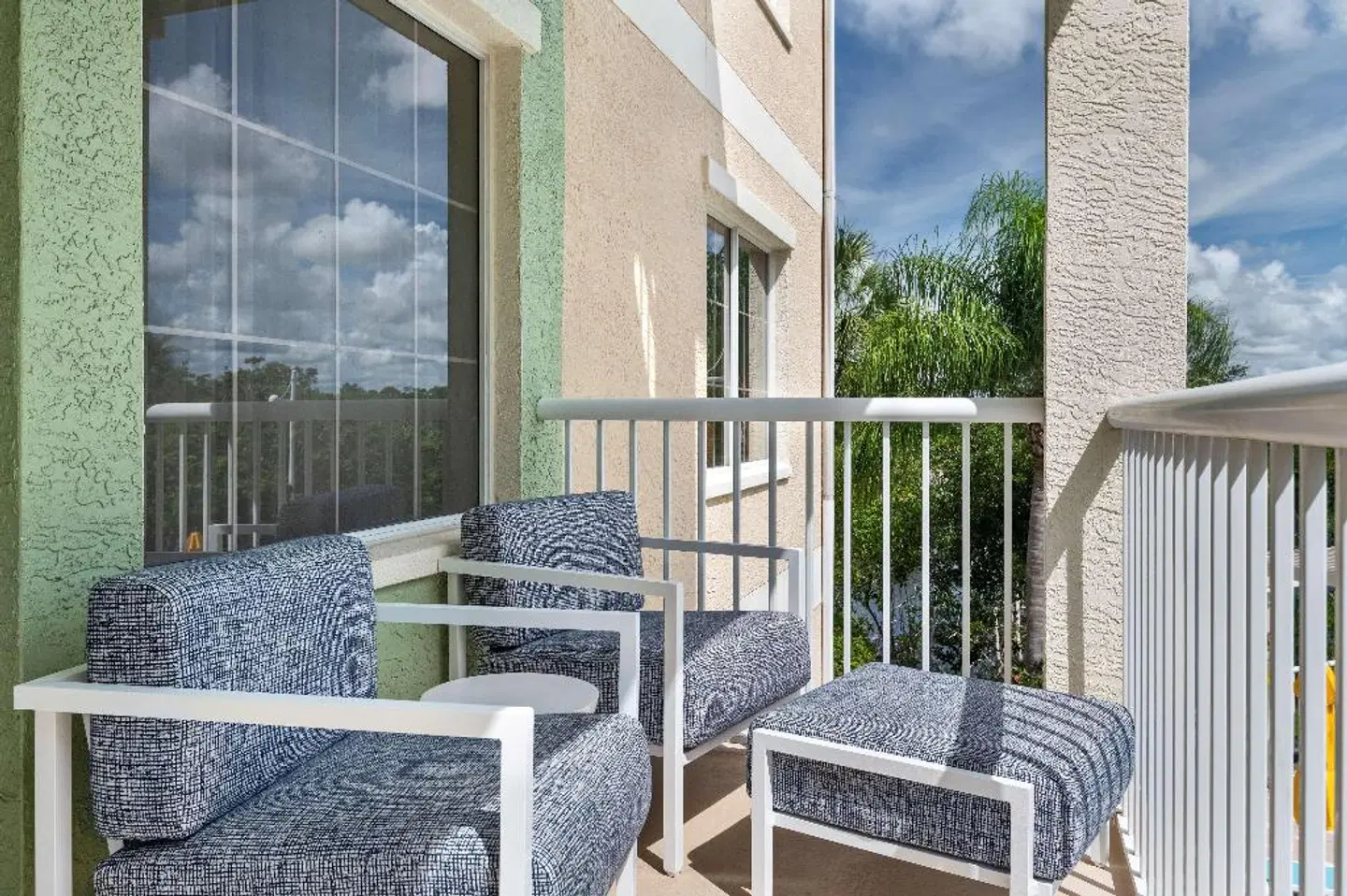 DoubleTree Suites by Hilton Naples Terrasse