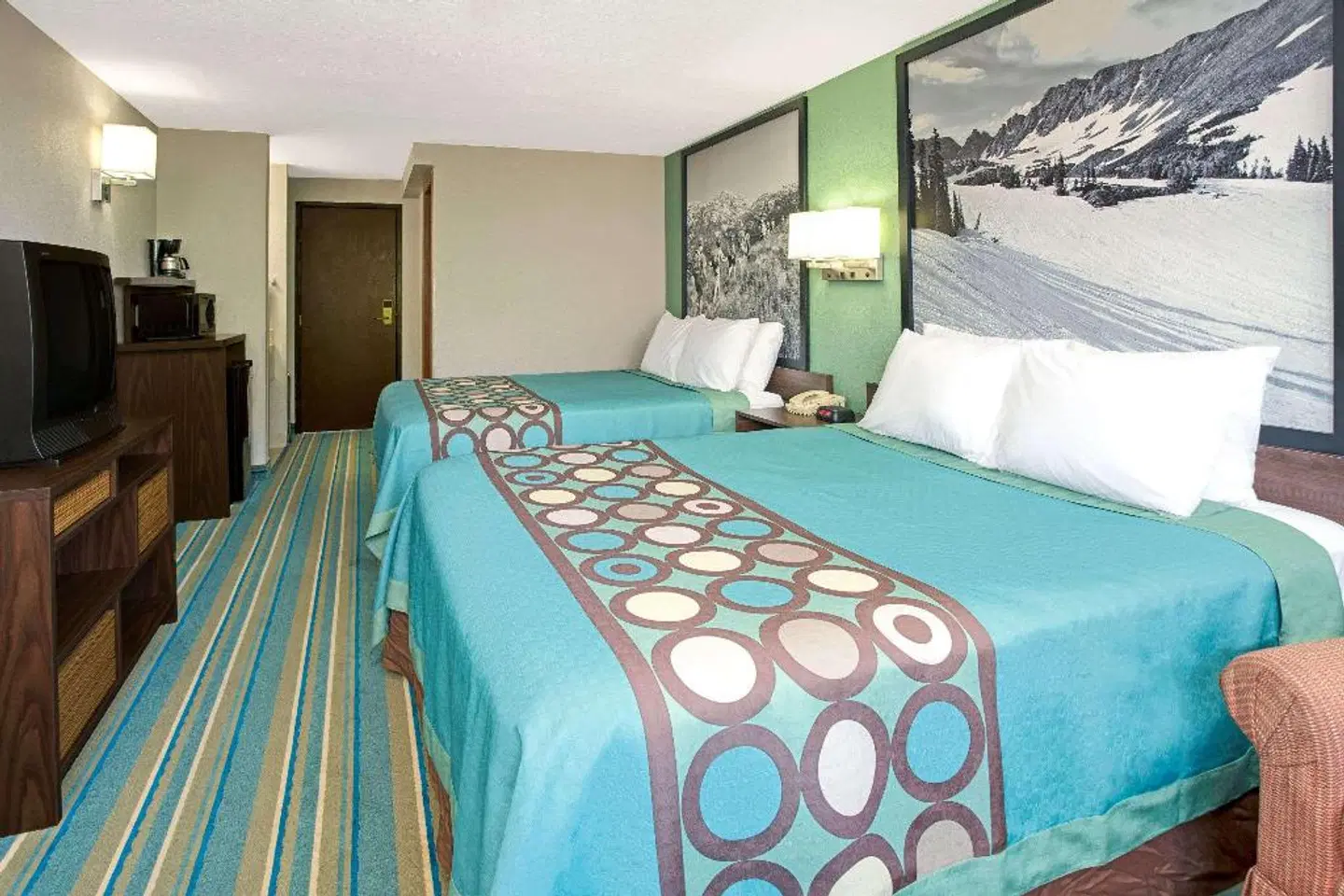 Super 8 by Wyndham Denver Stapleton ROOM_EXAMPLE