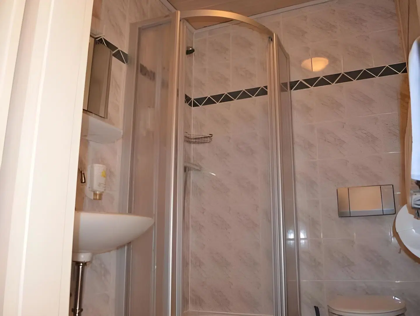 Berghotel Pöhlberg Badezimmer