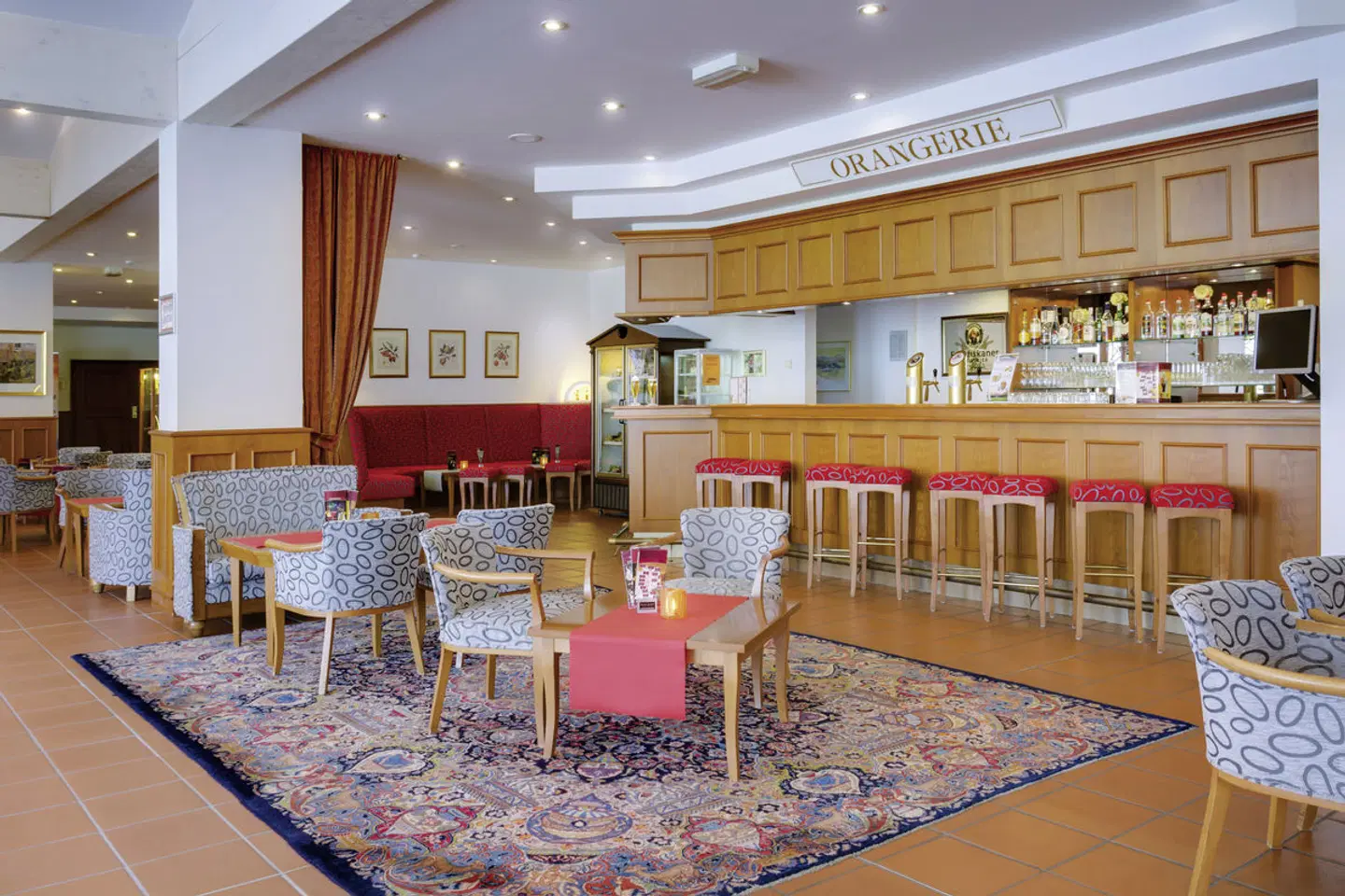 Panorama Berghotel Wettiner Höhe Konferenz