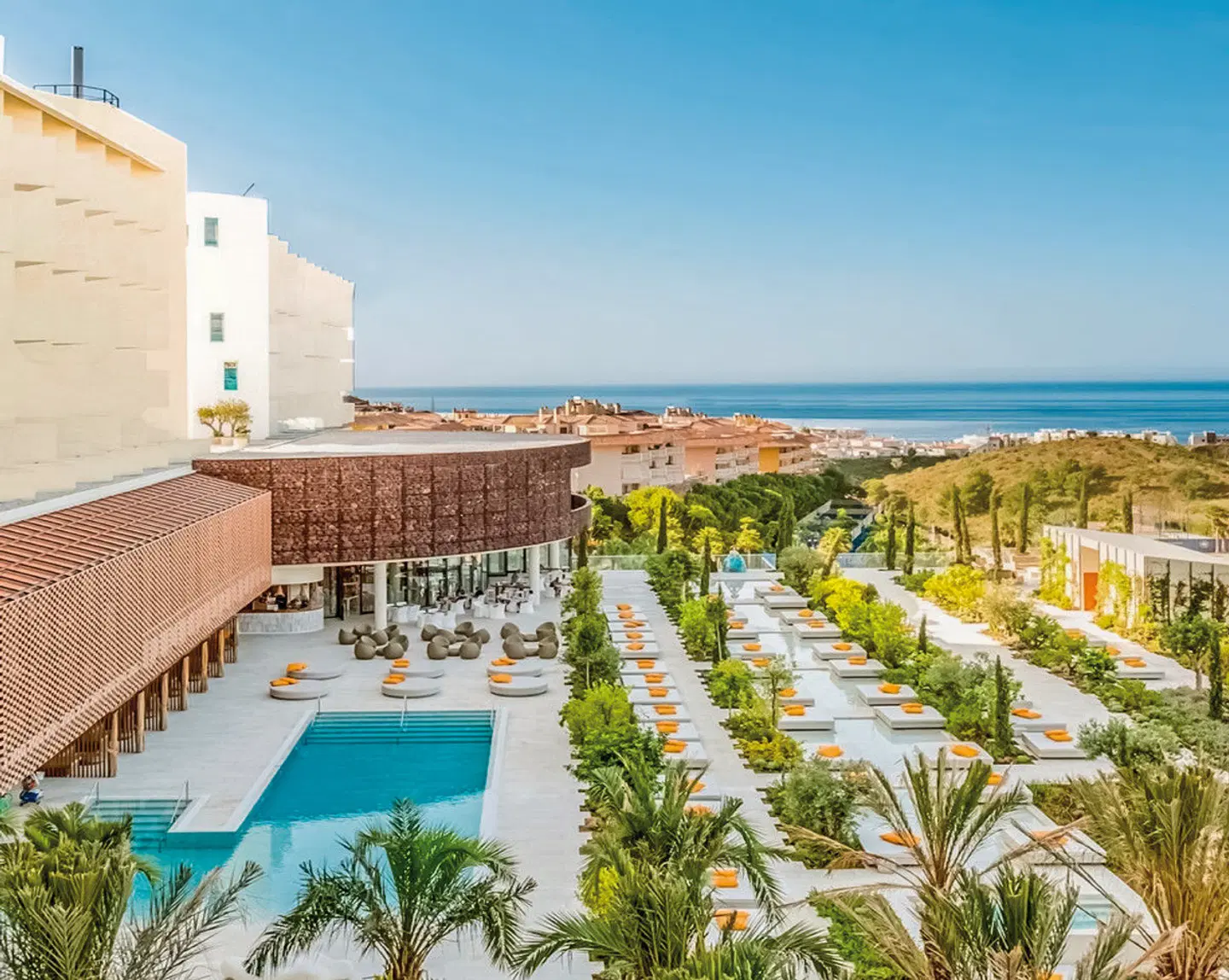 Higuerón Hotel Málaga, Curio Collection by Hilton EXTERIOR