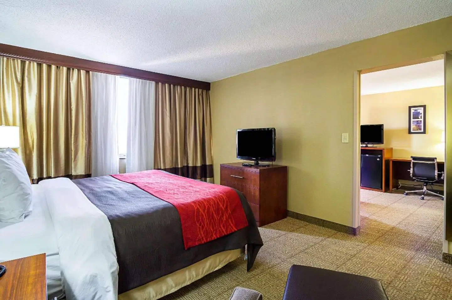 Comfort Inn Downtown Cleveland ROOM_EXAMPLE