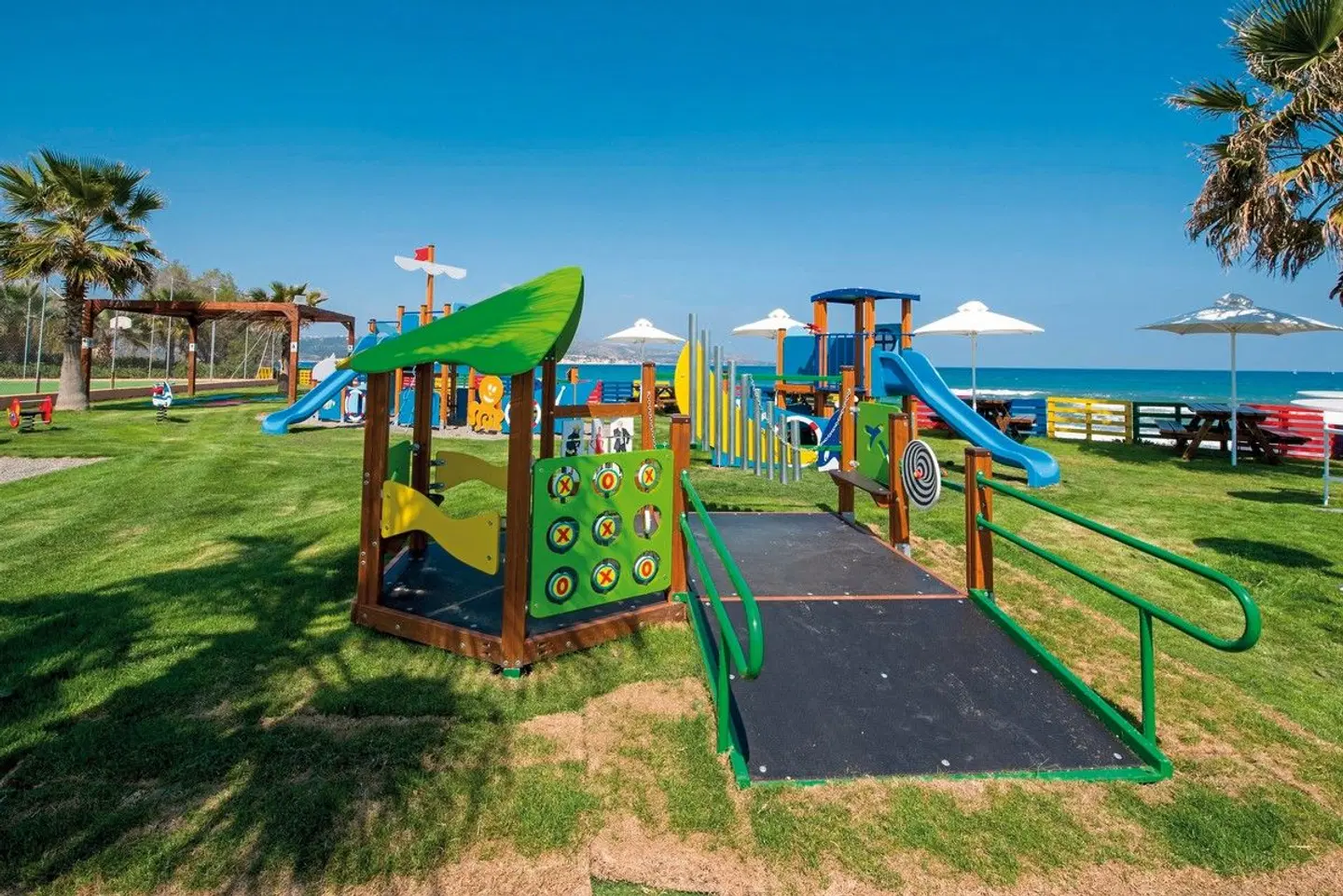 Kiani Beach Resort Garten