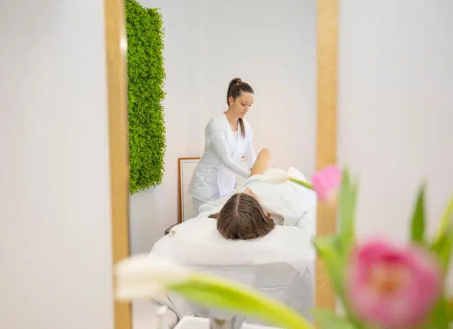 B Gold B&B HEALTH_BEAUTY