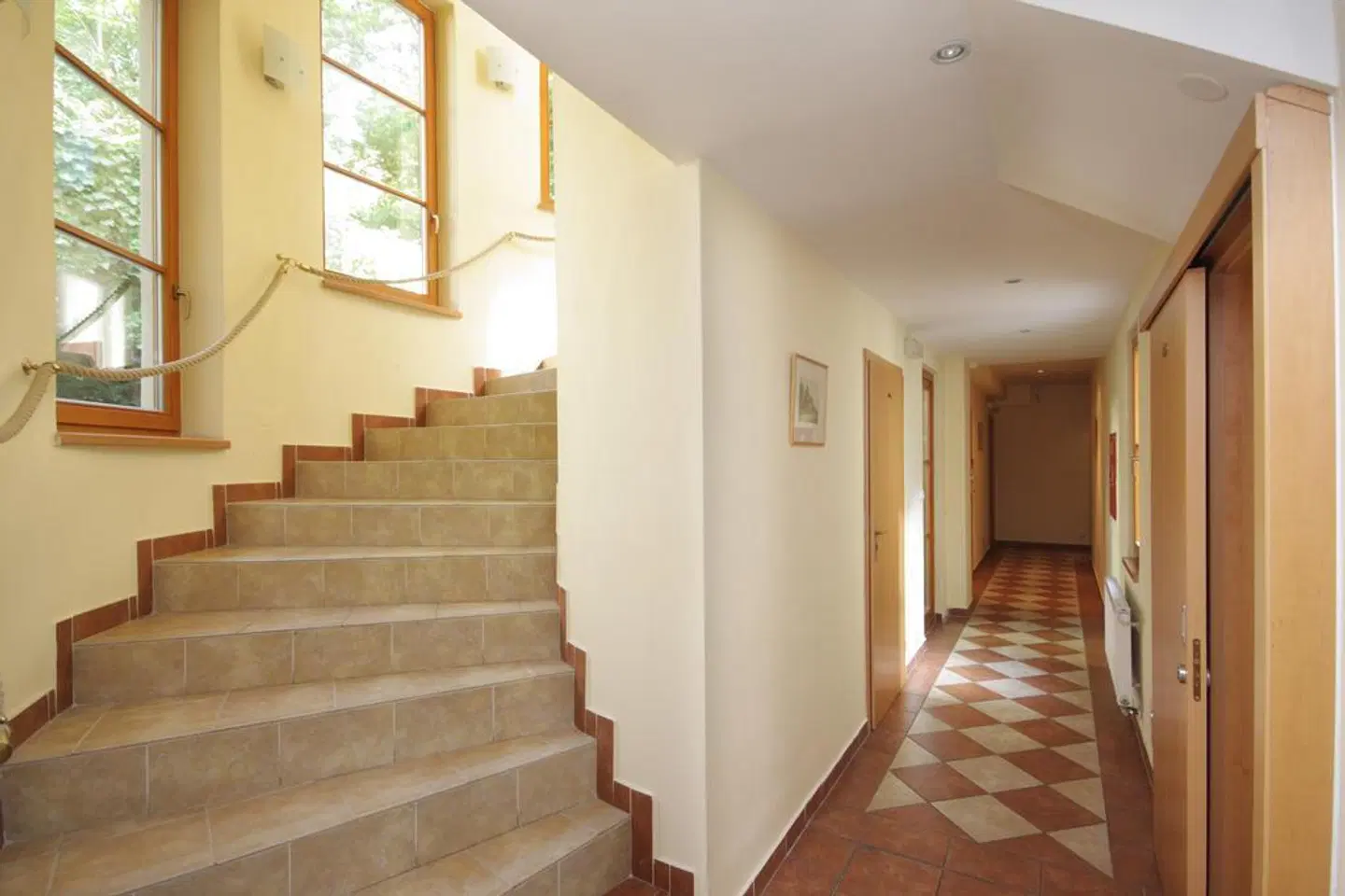 Claris HEALTH_BEAUTY