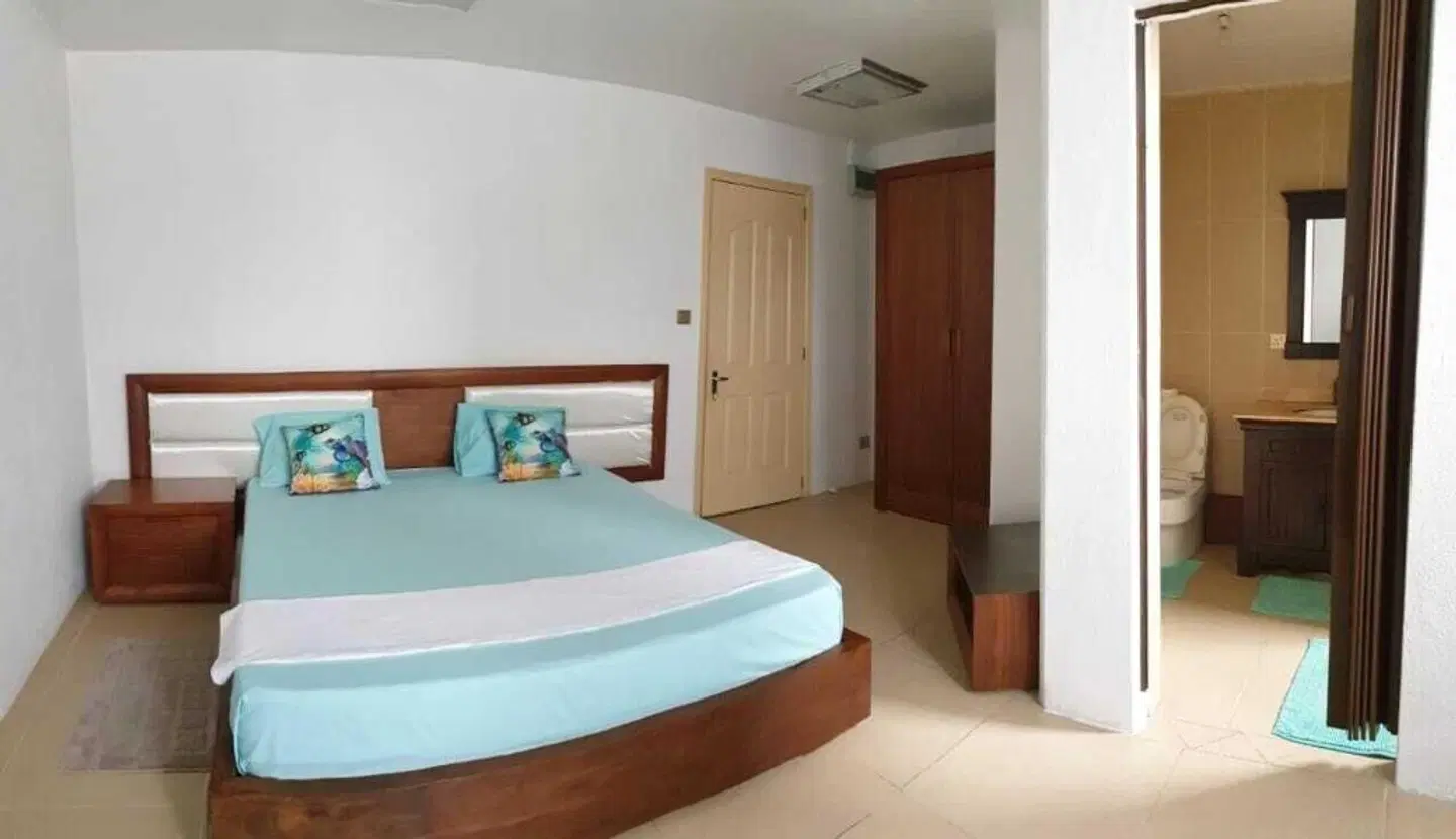 AdmiralMahe ROOM_EXAMPLE