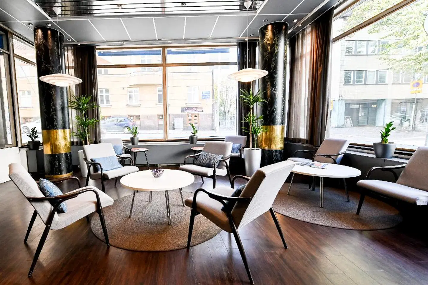 Arthur HEALTH_BEAUTY