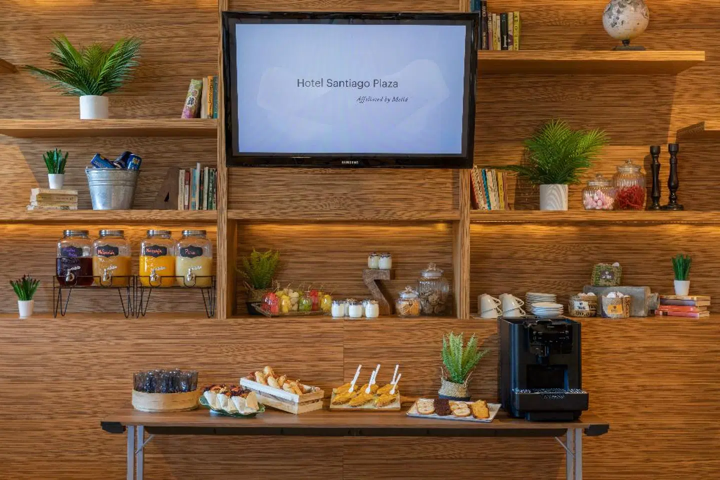 Hotel Santiago Plaza Affiliated by Meliá Restaurant